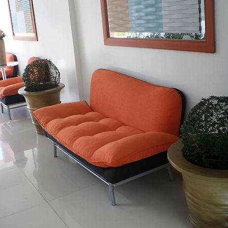 Regal Plaza Hotel Nabua Buitenkant foto