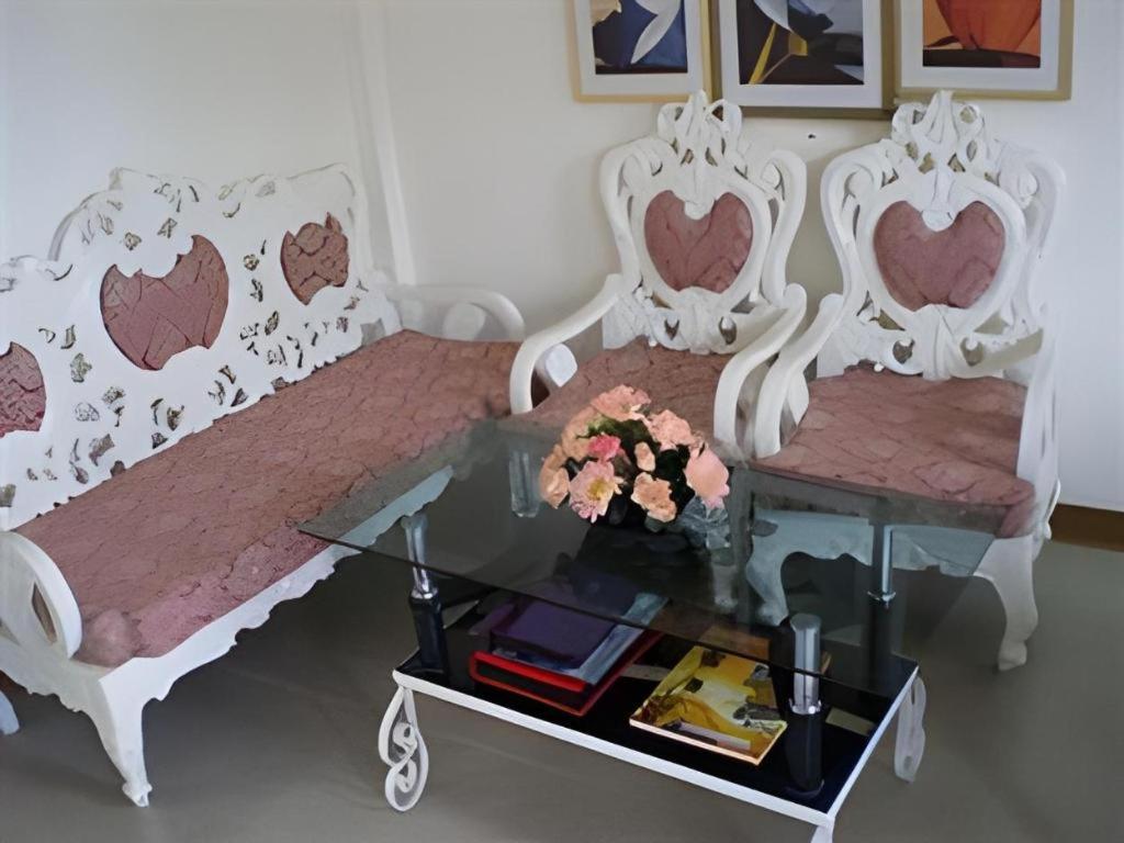 Regal Plaza Hotel Nabua Buitenkant foto